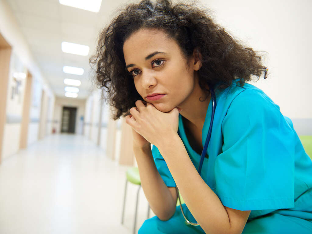 Nurse Burnout Nurses And How To Address Nurse Burnout With Patient Satisfaction Combat Nurse Burnout | CHCM