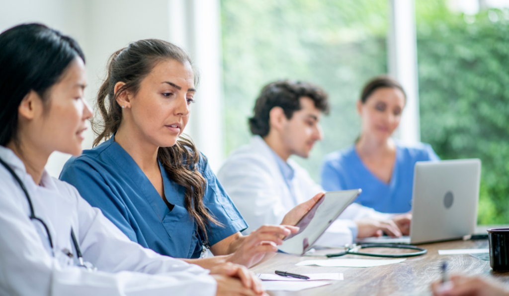 How to Transition from Shared Governance to Professional Governance in Healthcare | CHCM