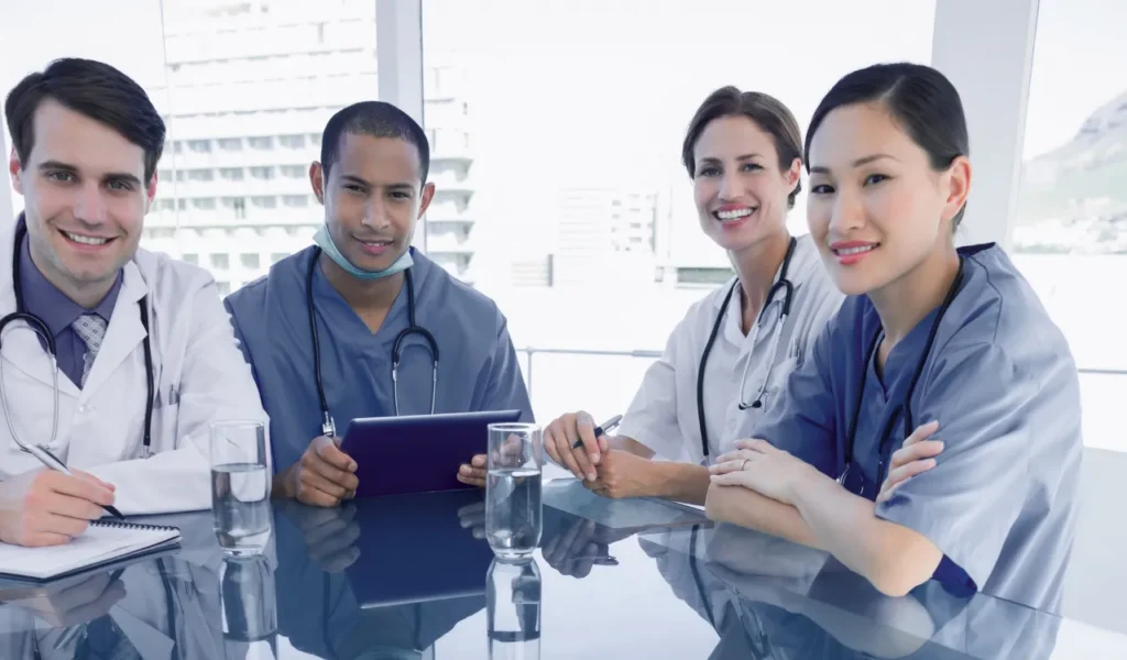 Healthcare professionals participating in shared decision-making and professional governance | CHCM