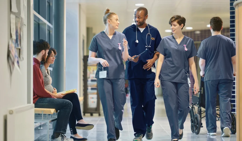 Healthcare leader helping a team navigate organizational change | CHCM  